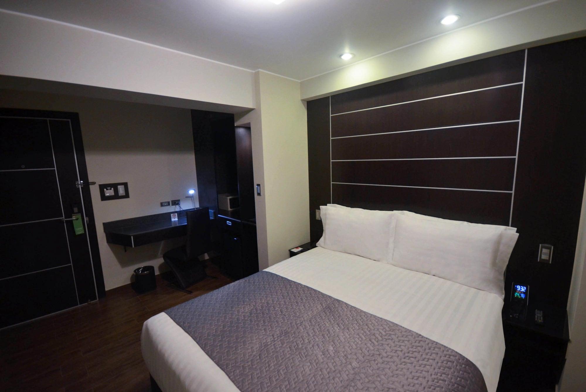Hotel Qp Trujillo 3*